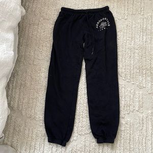 Aeropostale cropped joggers, Small